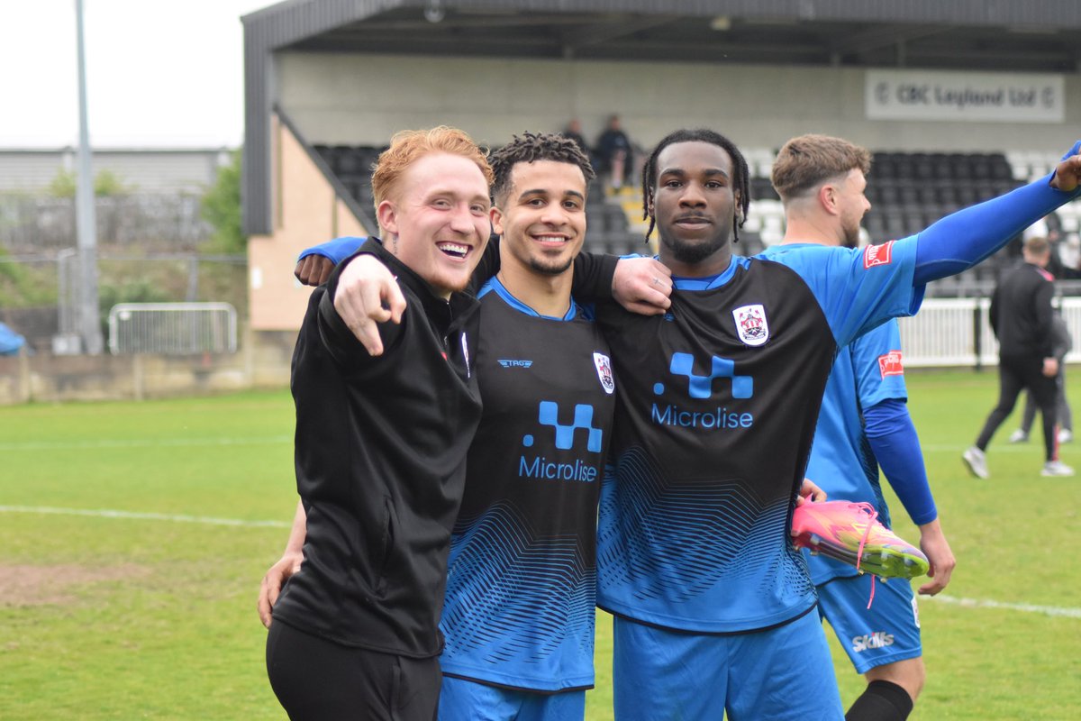 🤩 The two goalscorers enjoyed securing those three points at Bamber Bridge.

Ending the season on a high! 🙌

#OneTownOneClub