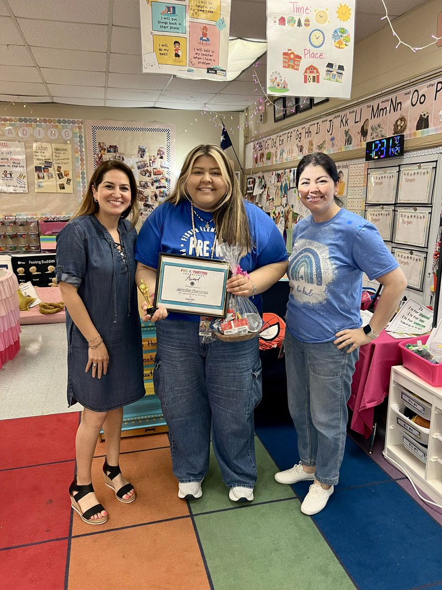 Beyond grateful for our amazing Pre-K leaders that always go above and beyond to make us feel valued and loved! Las admiro tanto 🥹 Couldn’t ask for a better placement in my teaching career ❤️🍎 Pre-K is the place to be! 🥳 <a href="/prekpasadena/">Prek Pasadena</a> <a href="/FisherTigers/">Fisher Elementary</a>