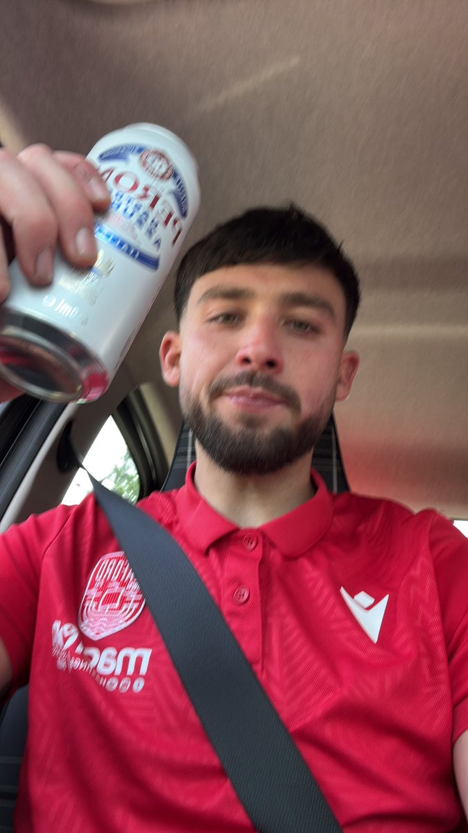 Max Vardy tweet media