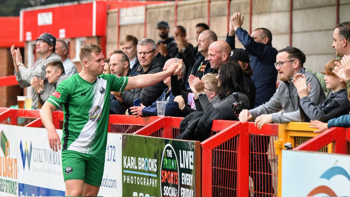 ACFC1916's tweet photo. An absolutely fantastic following on the road today, as always 🙌

Michael Clegg's Barmy Army, the pride of Atherton 🏁 https://t.co/ncQNjvT5Lt
