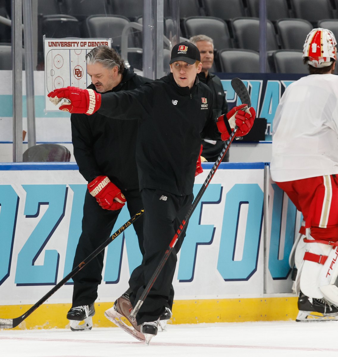 BR_OpenIce's tweet photo. Denver U head coach David Carle withdrew his name from the Chicago Blackhawks coaching search, per @FriedgeHNIC https://t.co/JAPJ2DciYk