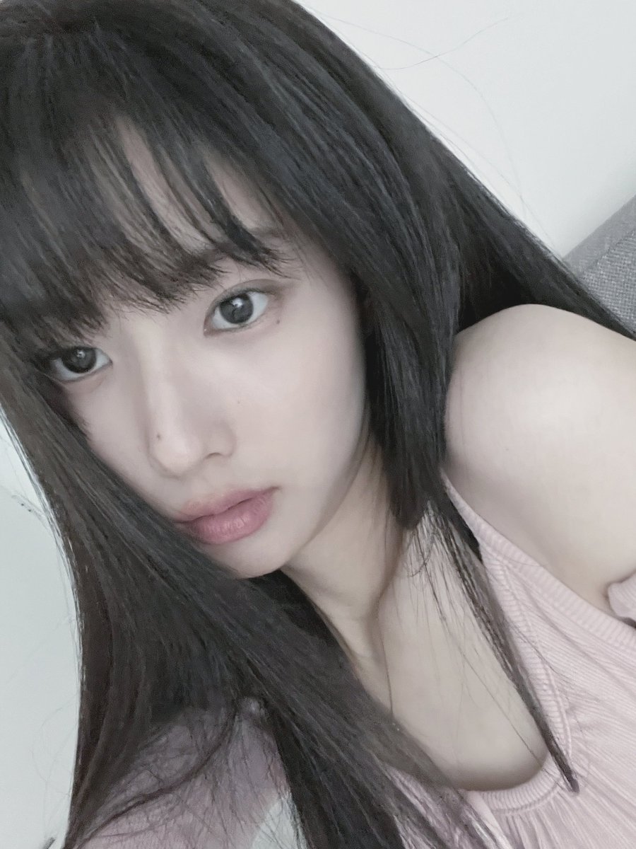 yovnjun tweet picture