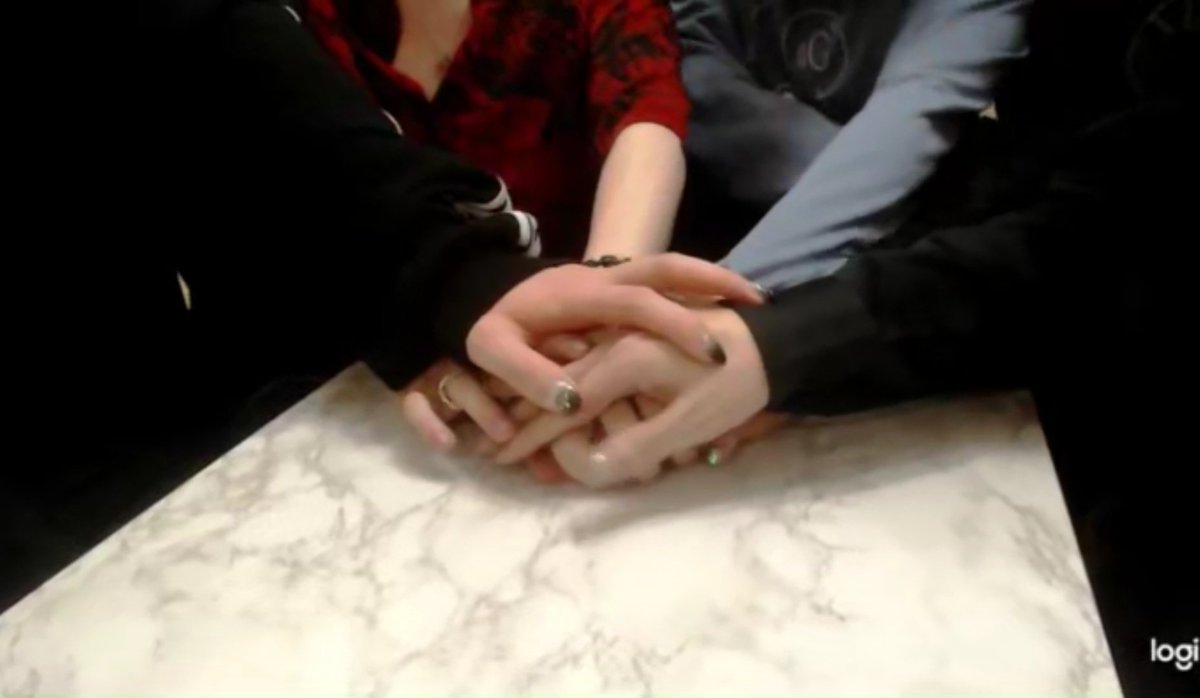 uryu_mi_'s tweet image. 忘れない絶対に
　　　夢のその先へ
　　　　　　いってらっしゃい
#騎士A
#KnightA_Memory