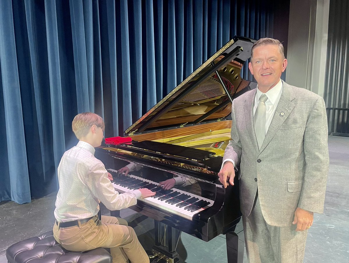 Mark Mann tweet media