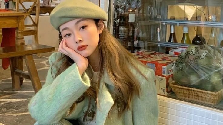 shewearprada's tweet image. Summer break 🌿🧋⛅🌷