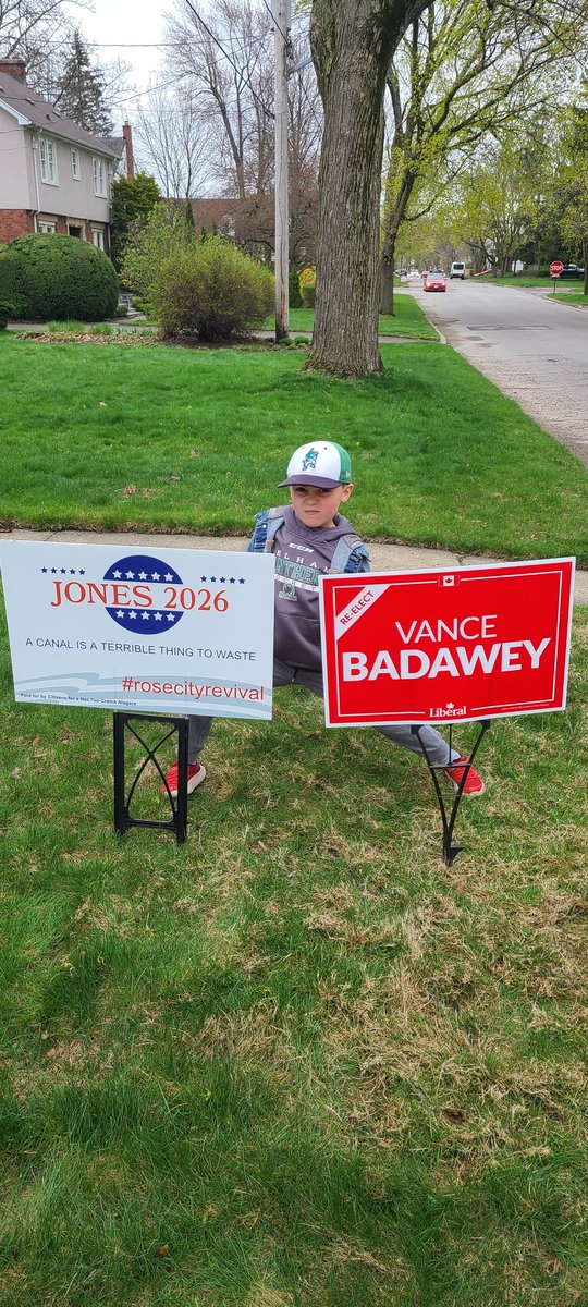 Vote for whoever but you got to love that <a href="/wellandjackfish/">Welland Jackfish</a> hat.