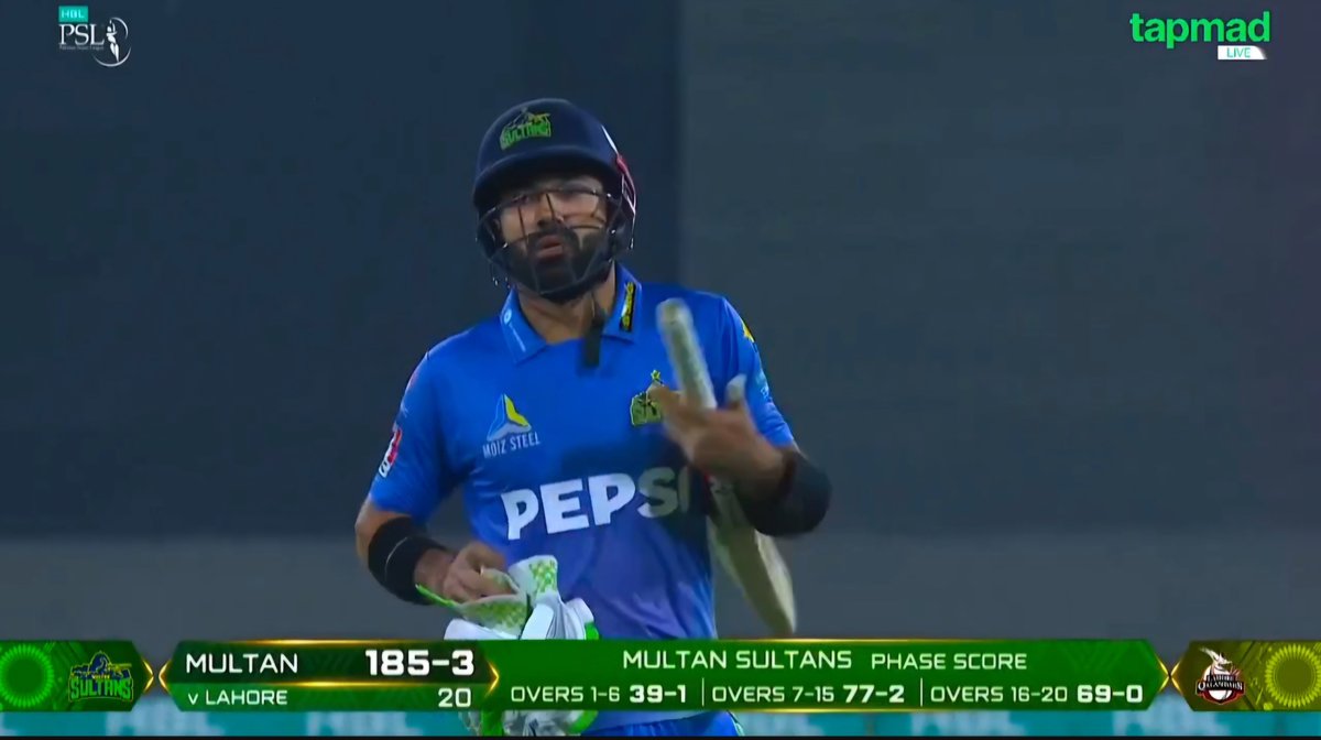 UmpireFourth's tweet photo. With the help of brilliant inning of 76 in just 48 balls by Muhammad Rizwan helped Multan Sultans to post a decent total of 185/3 .can lahore Qalandars chase this? To be honest It will be difficult for lahore Qalandars.
#PSL2025 #PSLX #ApnaXHai #LQvMS #MSvLQ #LQvsMS #MSvsLQ #Rizwan #ShaheenAfridi