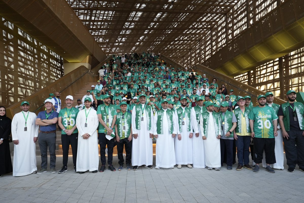aljadhey's tweet photo. أثناء مشاركتي في #امش30، كان لافتًا كيف جمعت المبادرة الأفراد من مختلف الأعمار نحو هدف صحي مشترك، بجهود مميزة من وزارة الصحة بقيادة معالي الوزير @FahadAljalajel، تجربة تؤكد أن التغيير يبدأ بخطوة. https://t.co/3G8moAlVMz