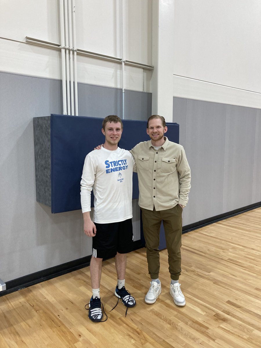 Tyler VanDerMeulen (@tyskillsballer) on Twitter photo 28 pts, 8/11 3’s, 2/2 free throws in a game 2 win! Great to meet Brad Redford! <a href="/BankHoops/">Bank Hoops</a> <a href="/HankampScott/">Scott Hankamp</a> <a href="/LRobBball3/">Lance Robinson</a> <a href="/CoachKrombeen4/">Ryan Krombeen</a> <a href="/TWhitcomb/">Tyler Whitcomb</a> <a href="/CoachHamm_/">Tyler Hammond</a> <a href="/sclark21_/">Seth Clark</a> <a href="/DJDamazo/">DJ Damazo</a> <a href="/strictly_skills/">Strictly Skills</a> <a href="/NCHBCNextLevel/">NCHBC Recruiting</a> <a href="/CoachBradley/">Keven Bradley</a> 28 pts, 8/11 3’s, 2/2 free throws in a game 2 win! Great to meet Brad Redford! <a href="/BankHoops/">Bank Hoops</a> <a href="/HankampScott/">Scott Hankamp</a> <a href="/LRobBball3/">Lance Robinson</a> <a href="/CoachKrombeen4/">Ryan Krombeen</a> <a href="/TWhitcomb/">Tyler Whitcomb</a> <a href="/CoachHamm_/">Tyler Hammond</a> <a href="/sclark21_/">Seth Clark</a> <a href="/DJDamazo/">DJ Damazo</a> <a href="/strictly_skills/">Strictly Skills</a> <a href="/NCHBCNextLevel/">NCHBC Recruiting</a> <a href="/CoachBradley/">Keven Bradley</a>