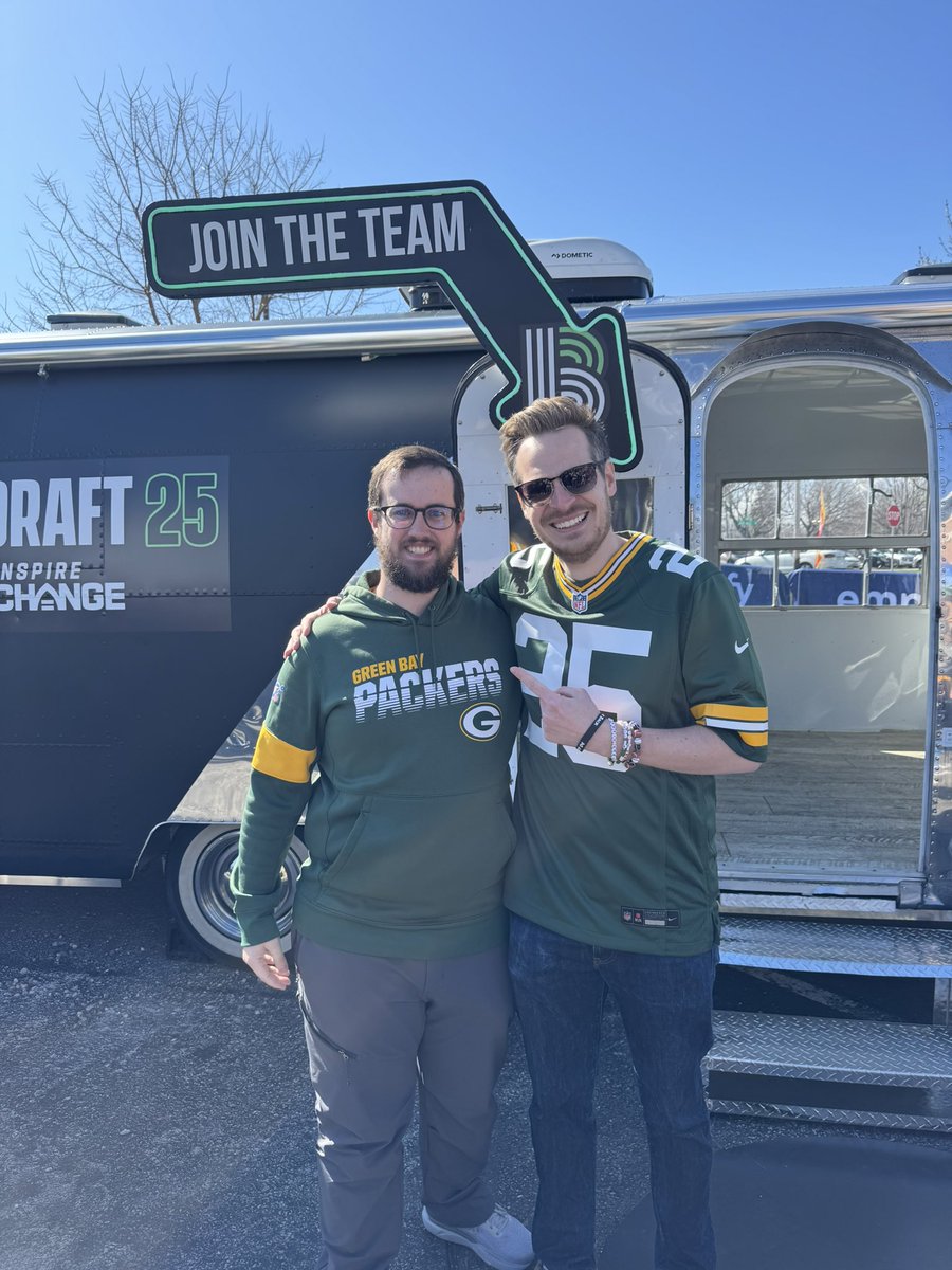 Brandon Colmark tweet media