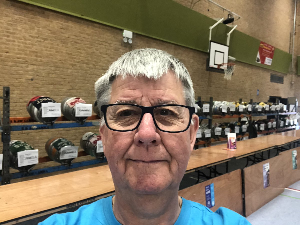 Simply9Pgs's tweet photo. Chippenham Beer Festival and volunteering behind the bar. Thankfully not alone . https://t.co/LbL40wPYv8