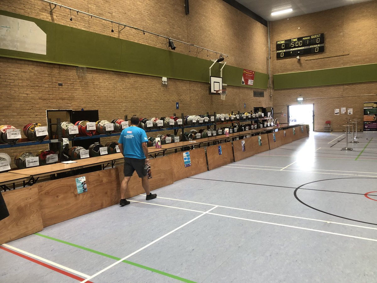 Simply9Pgs's tweet photo. Chippenham Beer Festival and volunteering behind the bar. Thankfully not alone . https://t.co/LbL40wPYv8