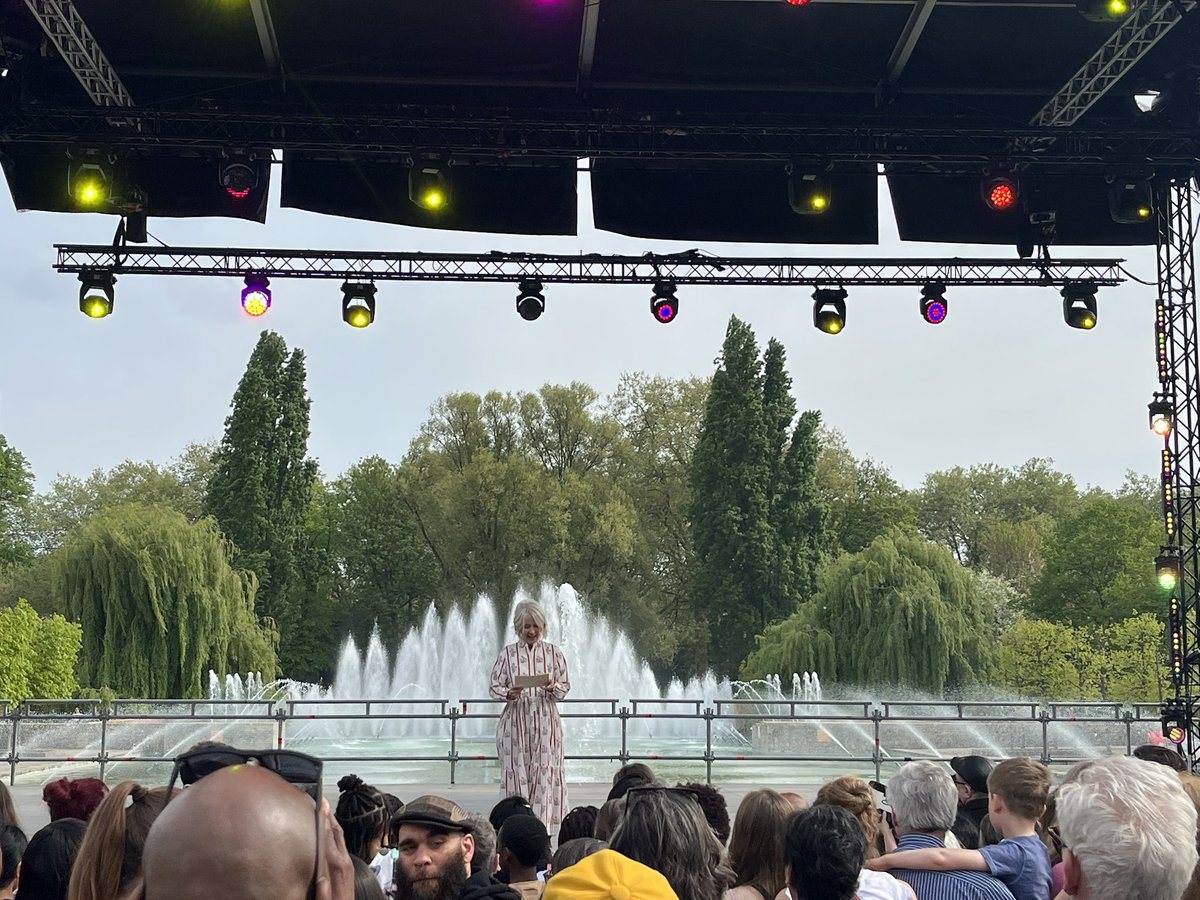 Emma Squire tweet media