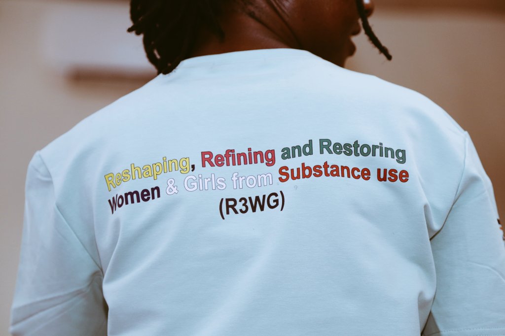 VoiceLifeHealth's tweet photo. Substance use doesn't define her.
✅Her resilience does.
✅Her healing does.
✅Her choice to rise again does.
Healing is about rediscovering self-worth, safe spaces, and hope. 🌱
#MentalHealthMatters #Empowerment https://t.co/Lq6SYIwfe5