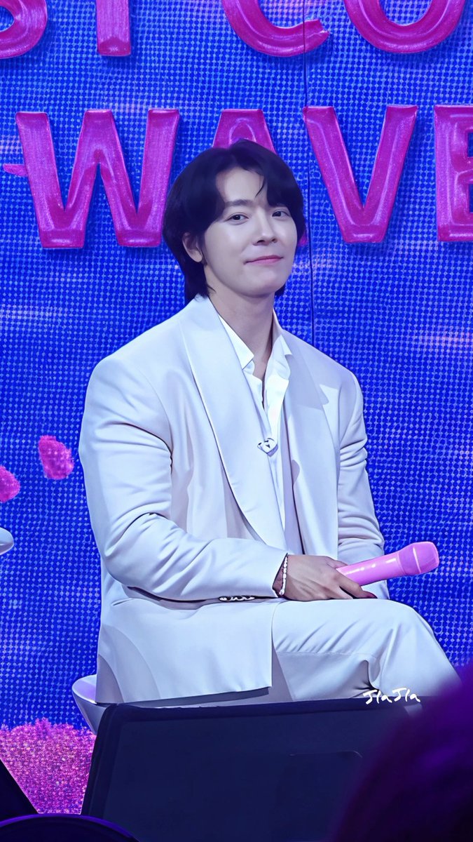 250426 DONGHAE FANCON
<a href="/donghae861015/">Super Junior 이동해</a> 왕자님👑
 
#donghae #동해
#SuperJuniorDnE