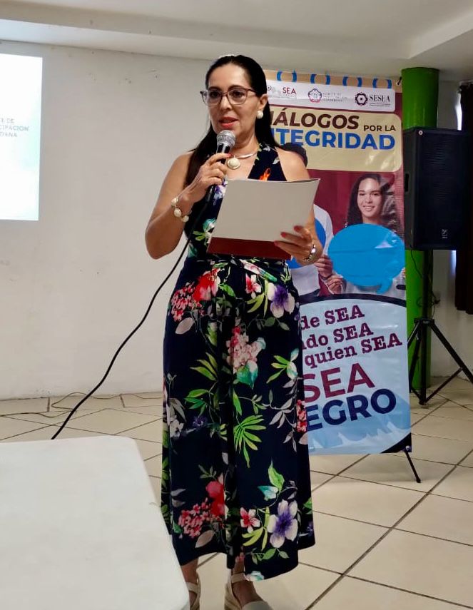 cpctab's tweet photo. El día de ayer, la Lic. Amparo Pedrero Carrera en su calidad de Presidenta, en compañía de sus compañeros integrantes del Comité de Participación Ciudadana @cpctab, la Mtra. Iris Ulloa y el Mtro. Arturo Torres; y en conjunto con el encargado de la Secretaria Técnica del Sistema https://t.co/xs4kwjic1r