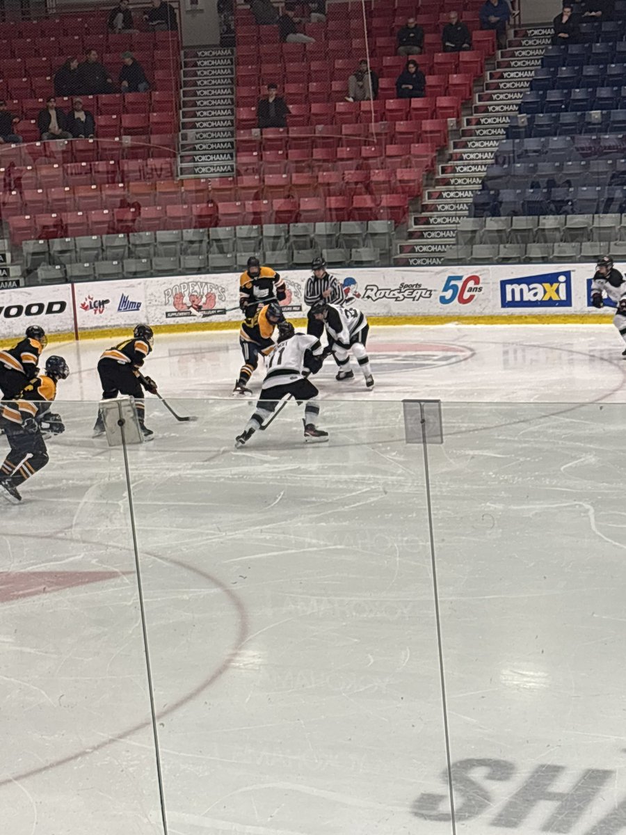 Third and final day of the QMJHL Cup! Two games on slate with the championship game kicking off in 30 mins.