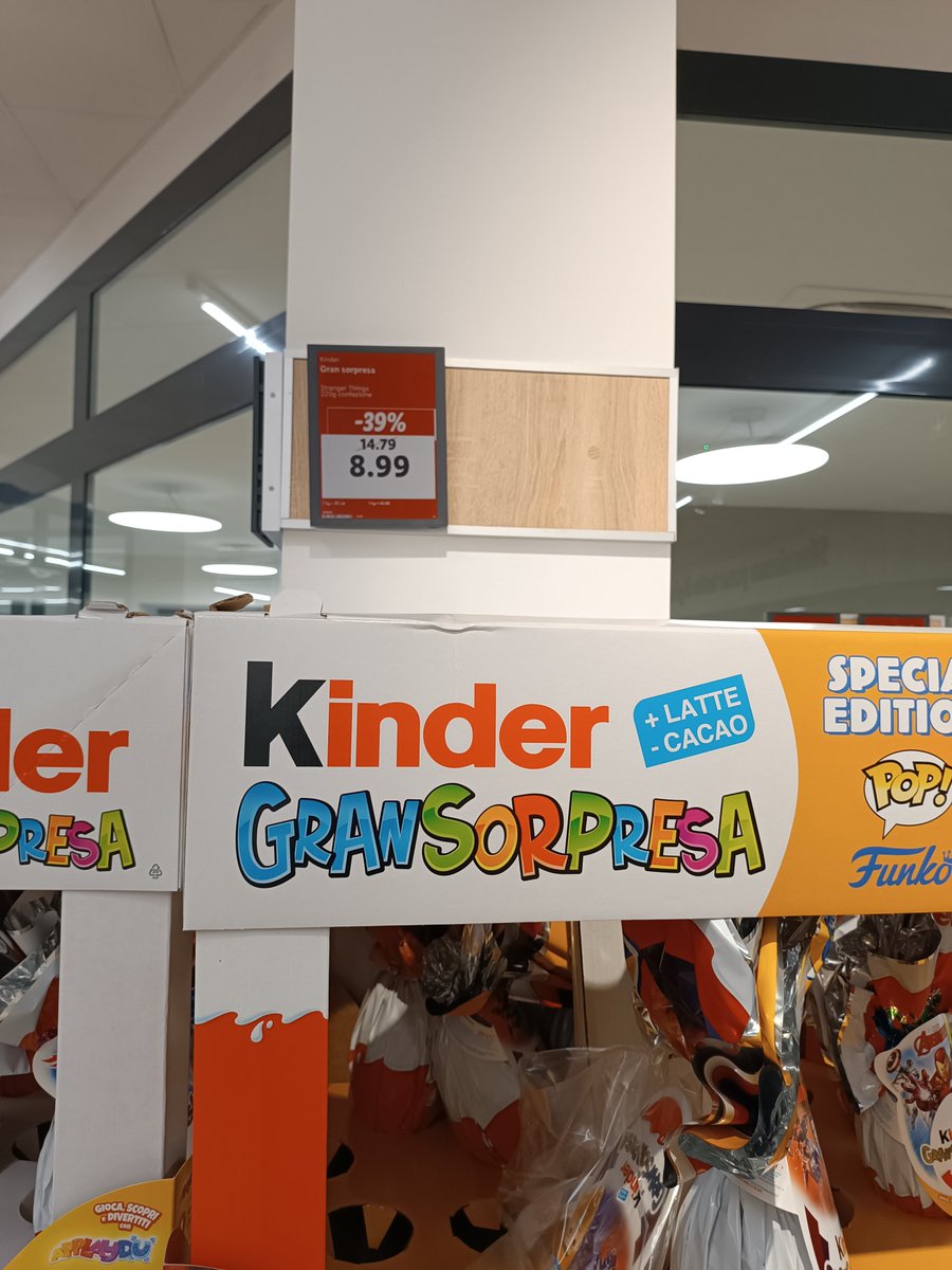 aperfectclumsy's tweet photo. @caterinanigra Lidl adesso. https://t.co/hDVEEh8iy4