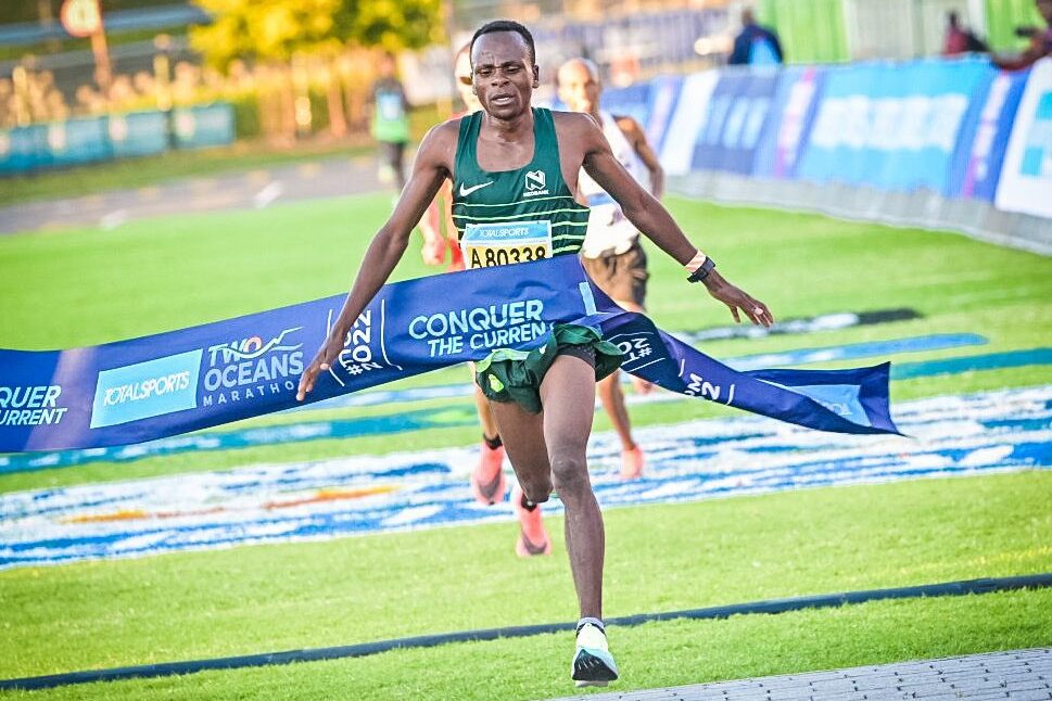 TARAKINYU TAKES BOTSWANA TELECOMMS TITLE
Zimbabwean long-distance athlete, Moses Tarakinyu has won the Botswana Telecommunications (BTC) Marathon in Botswana in a time of  2 hours 14 minutes and 15 seconds this morning.
Congratulations!