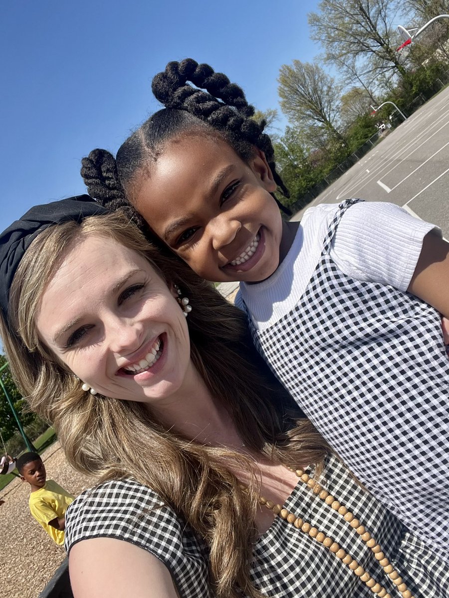 Twinning🤍🖤 #kinderstars #slatehill #itsworthit