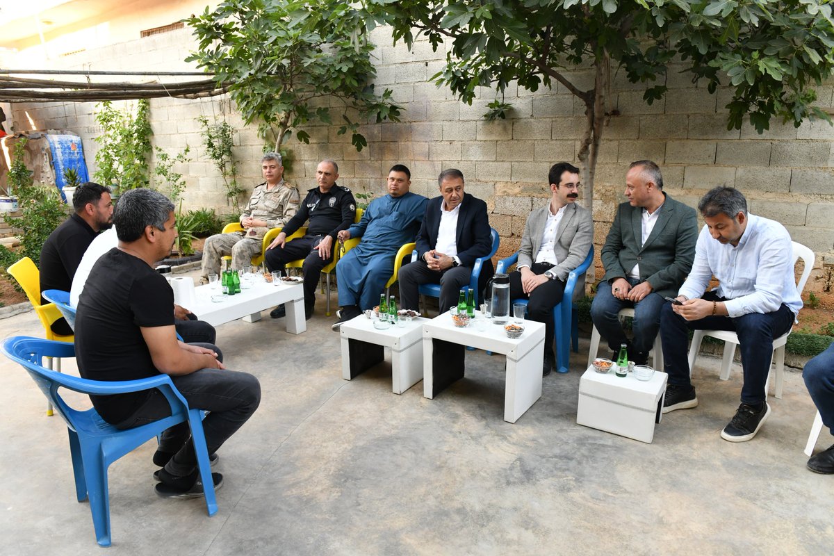 hasansildak's tweet photo. 🔵 Akçakale'nin Sevilen Simalarından Yusuf Menteş'i Evinde Ziyaret Ettik…

🔵 Ailesiyle Birlikte Bizi Güler Yüzle Karşılayan Sevgili Yusuf’a Teşekkür Ediyorum…

#Akçakale https://t.co/NshVowphMG