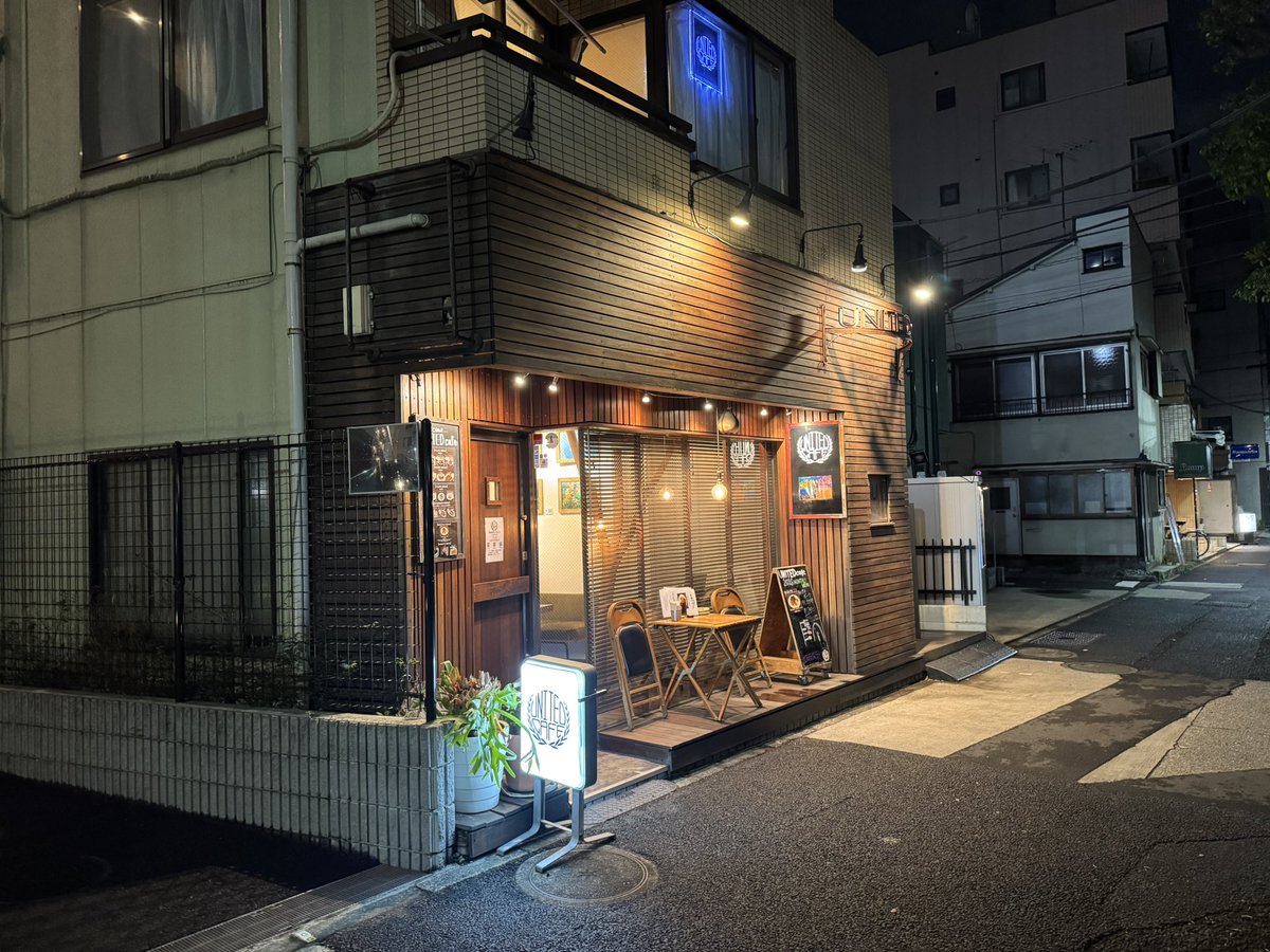 NSNL_KTM990S's tweet image. 新宿から中目黒→バスに乗って世田谷ユナイテッドカフェへ
若干名欠員がいますがプチミーティングでした
5月末の計画など。。。
MOTOGPライブ観戦も〜

お疲れ様でしたのありがとうございました！！

#ユナイテッドカフェ
#unitedcafe 
#haveabikeday
#nosoftnolife