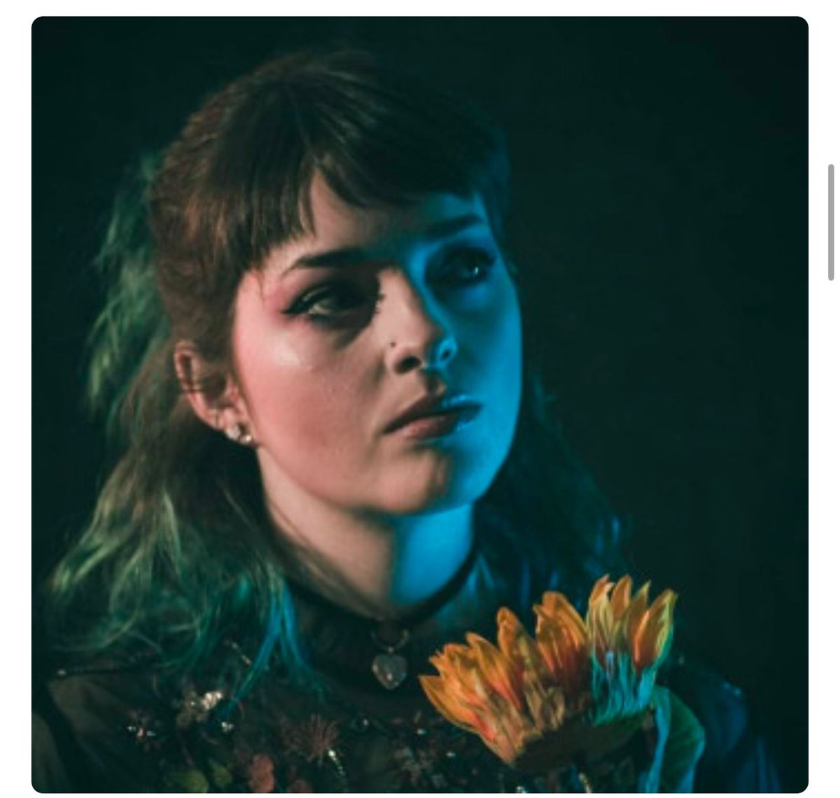 Sincerely honest, ‘Blur’ will draw you in with its heartfelt and raw lyricism, while also enthralling you with its energetic and melodic chorus. NOVAs’ music is very emotive, and listeners can expect to hear songs that echo mental health topics and more from this talented singer.