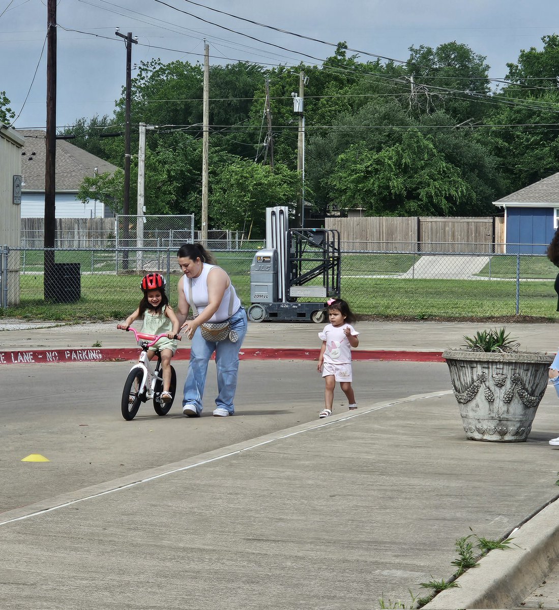 George C. Clarke Elementary School (@gclarkefwisd) on Twitter photo It's a beautiful day to ride a bicycle! <a href="/TCU/">TCU</a> continues to show up for our school community! π Today they helped provide our students with bicycles, helmets, and a bicycle safety class. Thank you for everything you do for our community! <a href="/todd_koppes/">Todd Koppes</a> <a href="/FouseBrenda/">Brenda Fouse</a> <a href="/LeslieEspinal4/">Leslie Espinal</a> It's a beautiful day to ride a bicycle! <a href="/TCU/">TCU</a> continues to show up for our school community! π Today they helped provide our students with bicycles, helmets, and a bicycle safety class. Thank you for everything you do for our community! <a href="/todd_koppes/">Todd Koppes</a> <a href="/FouseBrenda/">Brenda Fouse</a> <a href="/LeslieEspinal4/">Leslie Espinal</a>