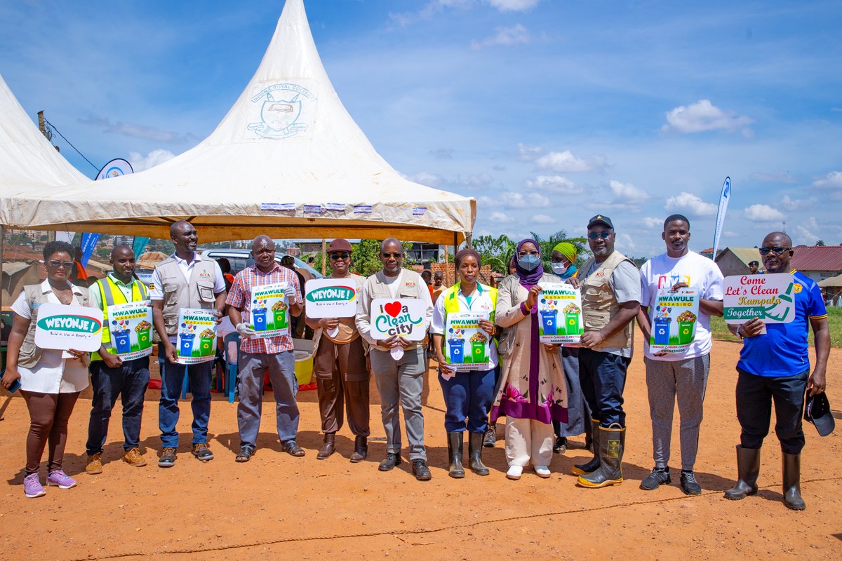 Kampala Capital City Authority (KCCA) (@kccaug) on Twitter photo There is certainly power in numbers and this was evident today in Bukoto, Mulimira Zone where we, together with partners like <a href="/BugandaKingdom_/">Buganda Kingdom</a>, <a href="/kacita_uganda/">KACITA Uganda</a>, the community and others, joined hands to clean the community and rid it of solid and liquid waste.
With concerted There is certainly power in numbers and this was evident today in Bukoto, Mulimira Zone where we, together with partners like <a href="/BugandaKingdom_/">Buganda Kingdom</a>, <a href="/kacita_uganda/">KACITA Uganda</a>, the community and others, joined hands to clean the community and rid it of solid and liquid waste.
With concerted