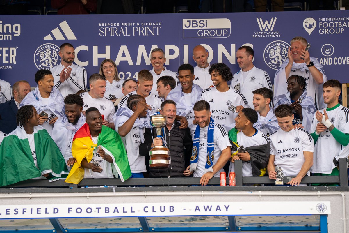 thesilkmen's tweet photo. 🏆🏆🏆 CHAMPIONS https://t.co/bGlDUcCg1y