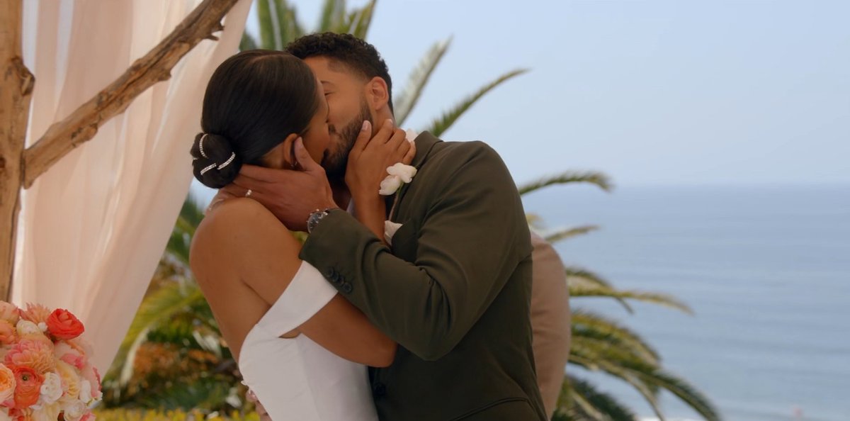 spenceroharas's tweet image. happy wedding anniversary to them ❤️