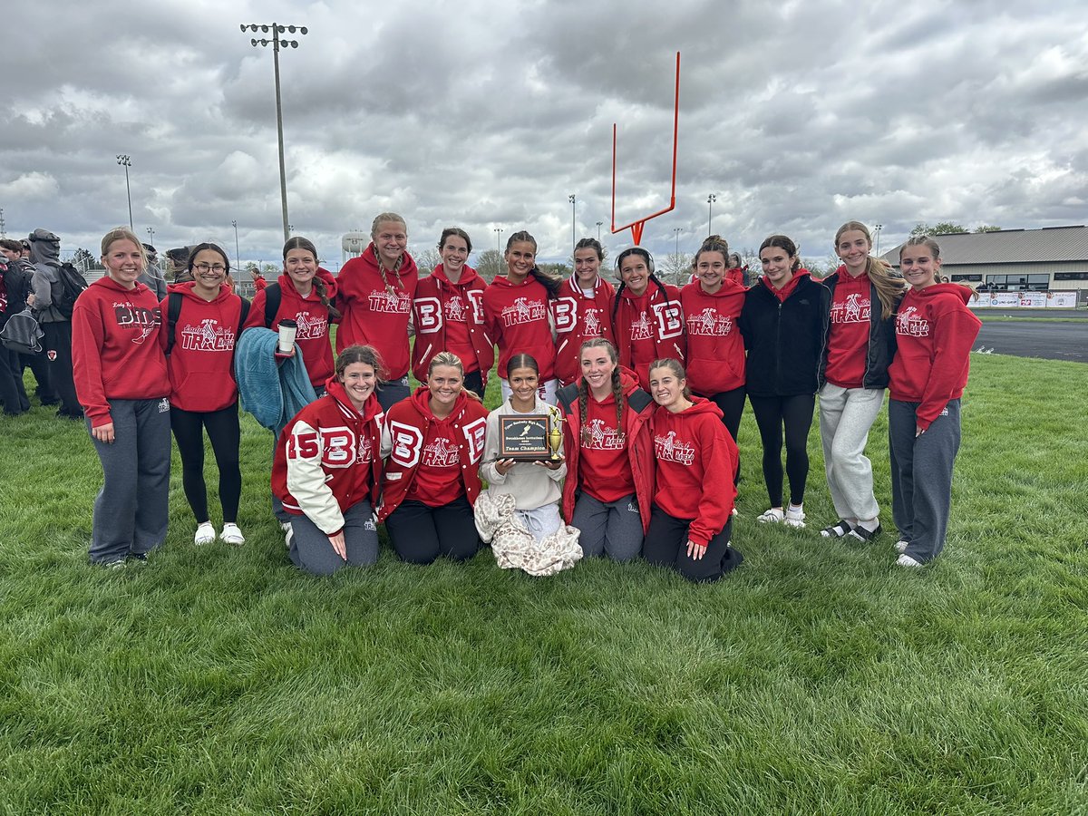 Coach Booze (@bhs_cc_tf) on Twitter photo Great team effort today in some challenging conditions Winners at the Upper Sandusky Invite! Good job <a href="/BHSTF/">Bellevue T&F</a> on their win as well. Great team effort today in some challenging conditions Winners at the Upper Sandusky Invite! Good job <a href="/BHSTF/">Bellevue T&F</a> on their win as well.