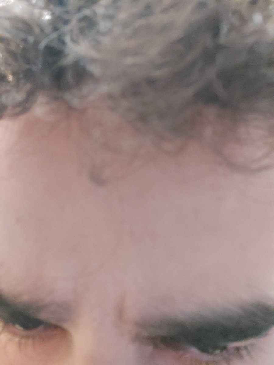 BjMultiverse's tweet photo. La scène de BJ quelle dinguerie, ça grandit si vite, merci à Gluto d'être passé dire bonjour au Lyonnais, Berjalliens, grenoblois présent merci à tous 🔥🔥🔥 https://t.co/A6NhUNyHTa