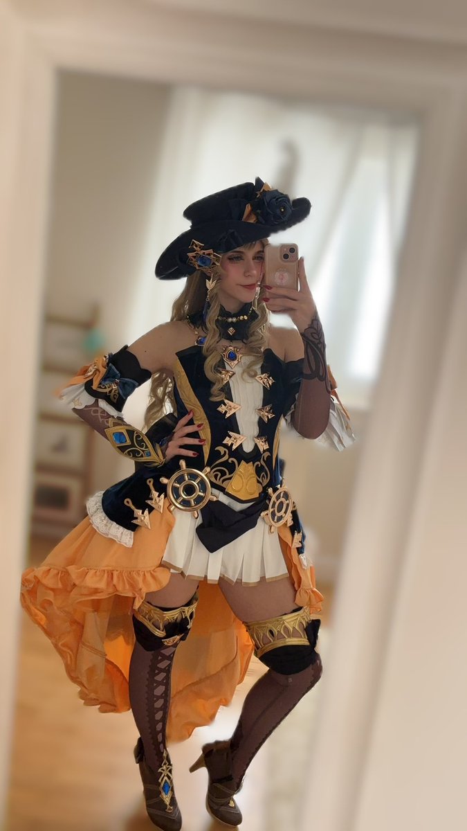 KitCattyCos's tweet photo. Finally brought her!  back​⁠ ✨🥹 This is probably my fav cosplay 😭💗 Also my loves, please consider following me on IG 🙏🏻 #GenshinImpact #Genshin #navia #cosplay #cosplayer #gamergirl https://t.co/1m251uGvne