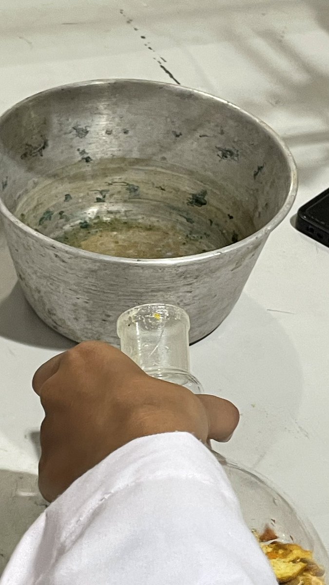 yourfuturechem's tweet photo. bukber ngelaprak &amp; temenku hampir pecahin labu wkwkwkwk (menakutkann) https://t.co/hW3GSV7g28