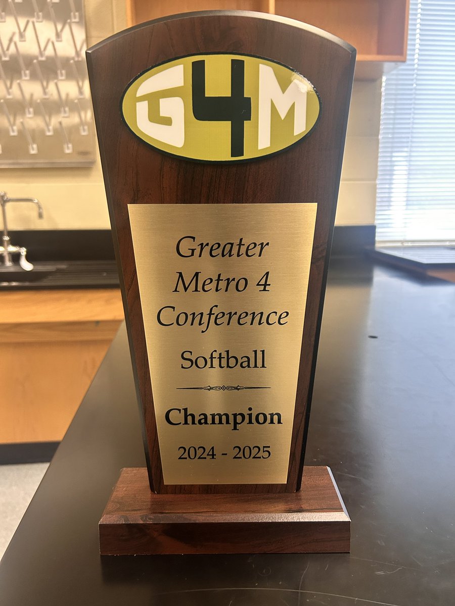 HRHSVarsitySoftball (@hrbullssoftball) on Twitter photo Great Senior Night W!!! Such a fun night celebrating our Sr BALLERS! Thank you parents for putting on a great night with all the Sr booths and festivities! Officially <a href="/Gm4Sports/">Greater Metro 4 Conference</a> Regular season CHAMPS! #LOCKIN #ChampionshipMindset 🏆 🤘🏽<a href="/hrhsbulls/">Hickory Ridge Ragin’ Bulls 🤘🏻</a> <a href="/MaxPreps/">MaxPreps</a> <a href="/HighSchoolOT/">HighSchoolOT</a> Great Senior Night W!!! Such a fun night celebrating our Sr BALLERS! Thank you parents for putting on a great night with all the Sr booths and festivities! Officially <a href="/Gm4Sports/">Greater Metro 4 Conference</a> Regular season CHAMPS! #LOCKIN #ChampionshipMindset 🏆 🤘🏽<a href="/hrhsbulls/">Hickory Ridge Ragin’ Bulls 🤘🏻</a> <a href="/MaxPreps/">MaxPreps</a> <a href="/HighSchoolOT/">HighSchoolOT</a>