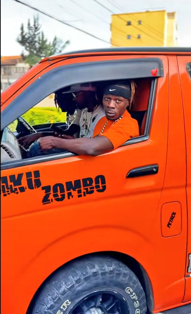 daddymyra1's tweet image. They can make the talk but @AlienSkinUg owns the command 🔥#mafiaboss