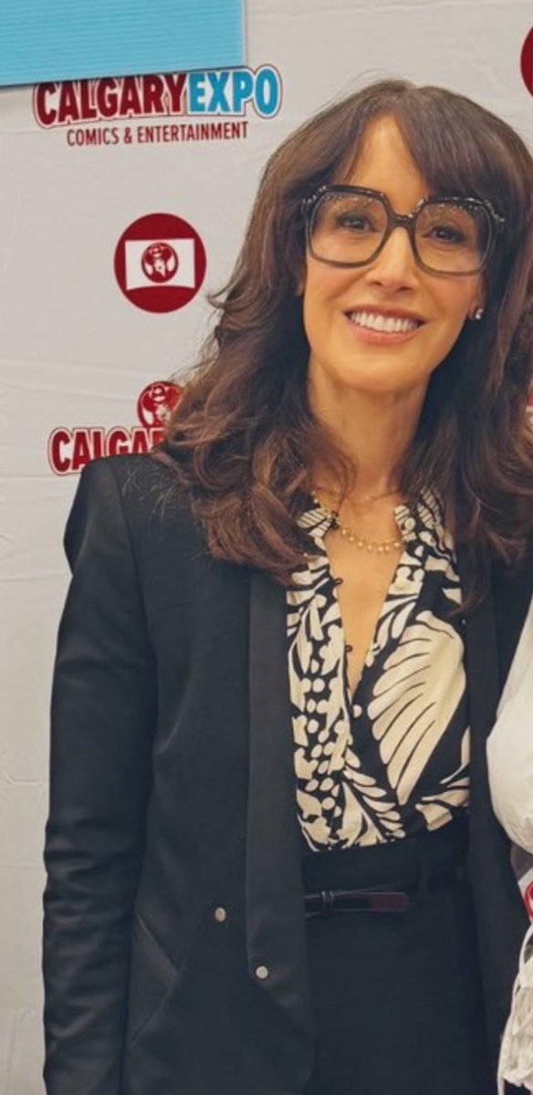 The hair 🧎‍♀️