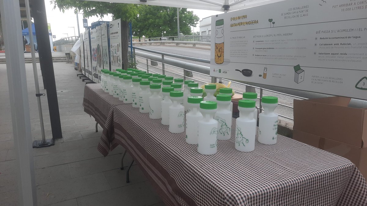 apdir2015's tweet image. Aquest cap de setmana estem participant als actes del #DiaDeLaTierra d #rubicity .@AjRubiNET