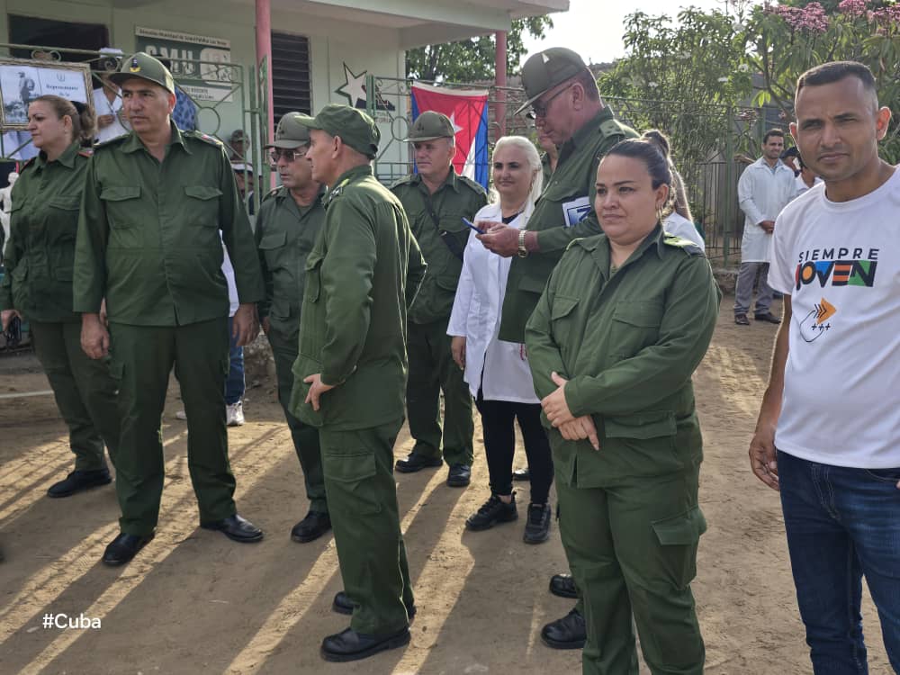 En #LasTunas se desarrolla un amplio grupo de actividades como parte del día territorial de la defensa #PorLasTunasLaVictoria #SíSePuede