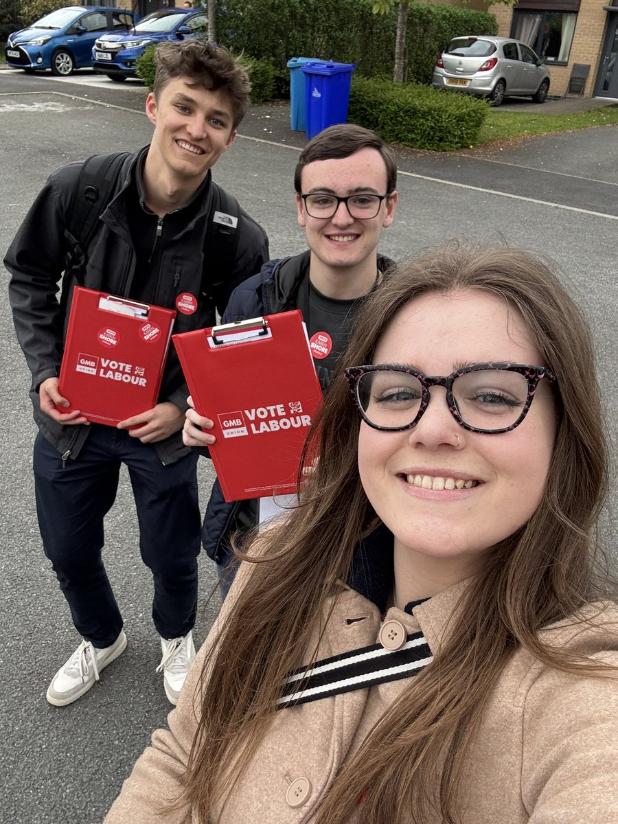 annaebaxter's tweet image. Smashing day on the doors in Runcorn for our brilliant candidate Karen Shore! 

Karen has a plan for Runcorn and Helsby and would work with our @UKLabour government to deliver real change!🌹