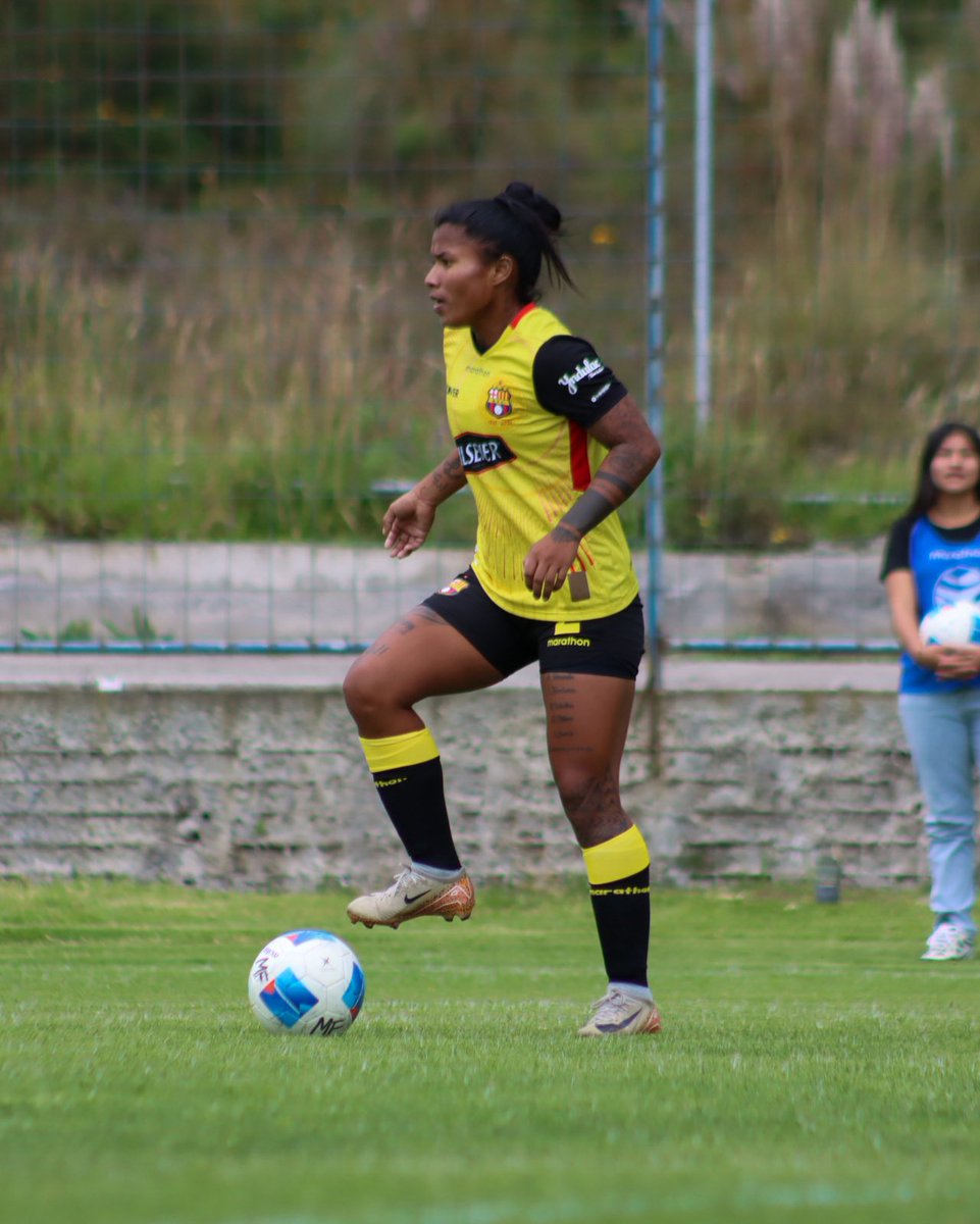 BSCFemenino_'s tweet photo. ¡Inicia el segundo tiempo!
#MACvsBSC 0-0

#BarcelonaSomosTodos 
#SuperligaFemeninaEcuabet https://t.co/OOeZVefZWi