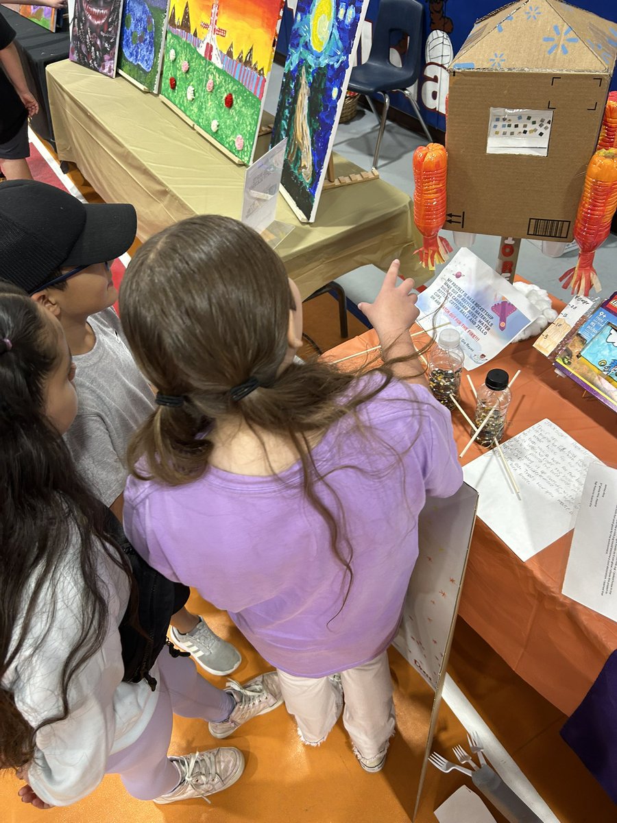 Edith Miranda (@emirandag_ies) on Twitter photo Our <a href="/Ituarte_ES/">Sgt. Roberto Ituarte Elementary</a> Knightsโ creativity was on display this morning during the <a href="/SocorroISD/">Socorro ISD</a> GT Showcase. Thank you Ituarte parents for your support. Thank you Mrs. Franklin for coordinating such a fantastic event. #ALLIN #YouMeRIE Our <a href="/Ituarte_ES/">Sgt. Roberto Ituarte Elementary</a> Knightsโ creativity was on display this morning during the <a href="/SocorroISD/">Socorro ISD</a> GT Showcase. Thank you Ituarte parents for your support. Thank you Mrs. Franklin for coordinating such a fantastic event. #ALLIN #YouMeRIE