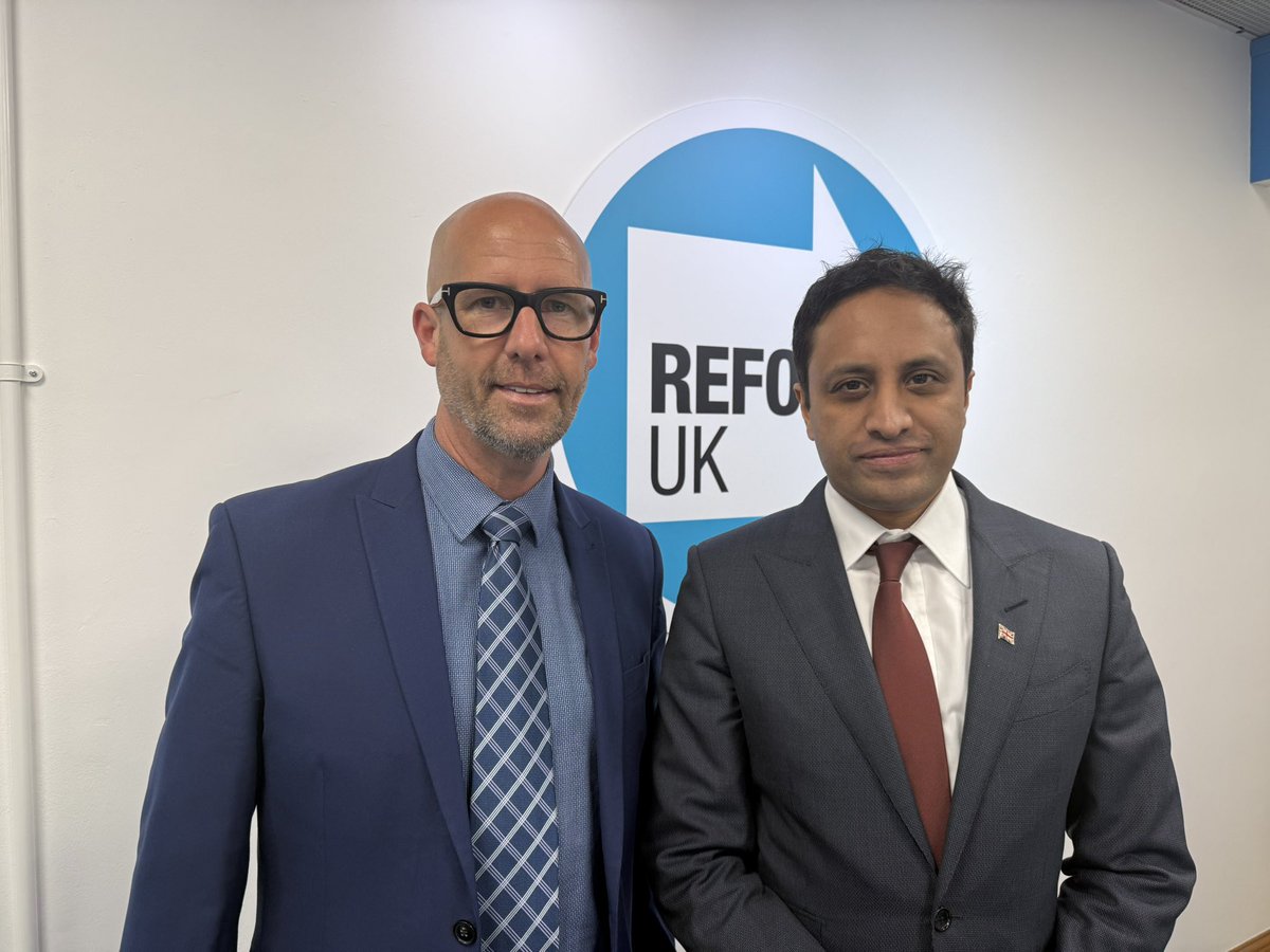 🔥 Runcorn &amp; Helsby update! 

Been flat out with the Reform ground campaign. 

5 weeks of intense planning with the team, and the energy is electric—bigger than day one! 

Another HUGE day on the doorstep. 

This is OUR time! 💪 <a href="/ZiaYusufUK/">Zia Yusuf</a> <a href="/Nigel_Farage/">Nigel Farage MP</a> <a href="/TiceRichard/">Richard Tice MP 🇬🇧</a>