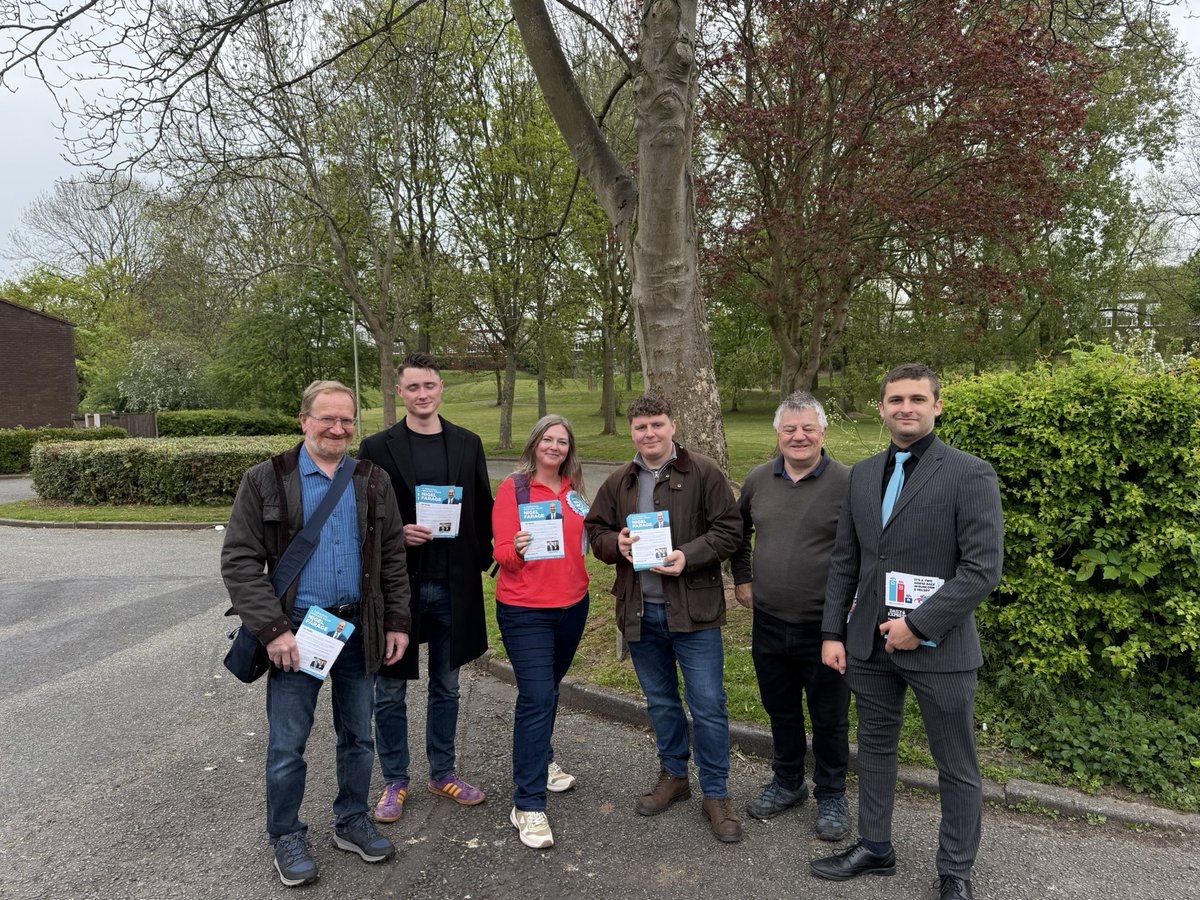 cllr_thomas's tweet photo. 🔥 Runcorn &amp; Helsby update! 

Been flat out with the Reform ground campaign. 

5 weeks of intense planning with the team, and the energy is electric—bigger than day one! 

Another HUGE day on the doorstep. 

This is OUR time! 💪 @ZiaYusufUK @Nigel_Farage @TiceRichard https://t.co/U3Jy0pfohd