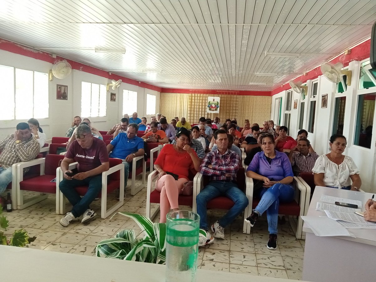 Sesiona la Décimo Octava Sesión Ordinaria de la Asamblea Municipal del Poder Popular de Florencia #FlorenciaVaConTodos #LatirAvileño #CiegoEn26