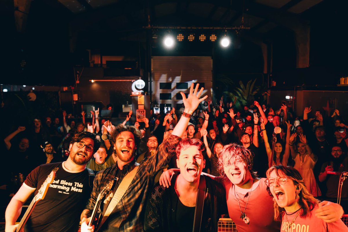 District, you blew us away 💜 Nothing beats a hometown show,  huge thank you to @thisfeelinghq as always for getting together a belter, stay tuned 🚀

📸 @romytakesphotos