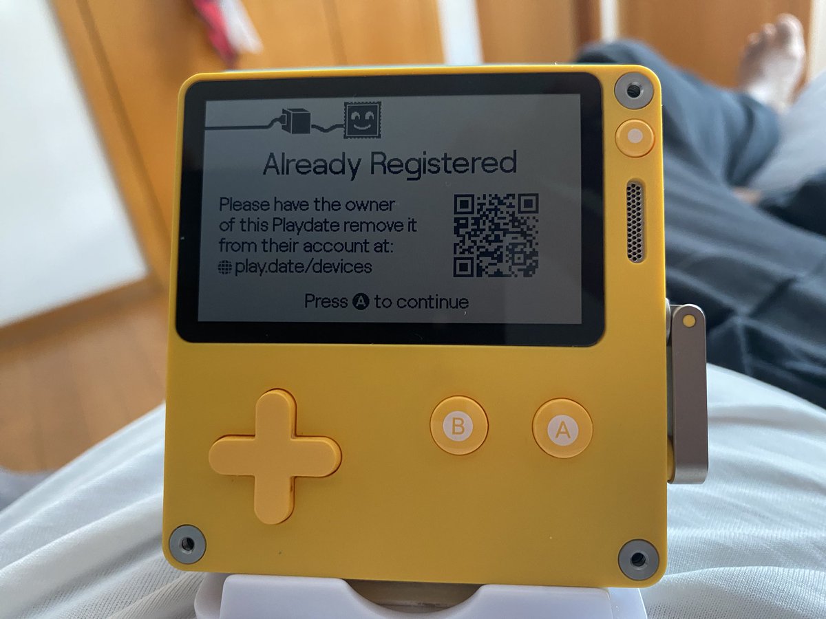 gregorando's tweet photo. @playdate This message keeps showing up even though I’m the sole owner and I haven’t unlinked my account. How can I fix it? Otherwise, I’ll lose all my saved data https://t.co/D4Fg56y9xy