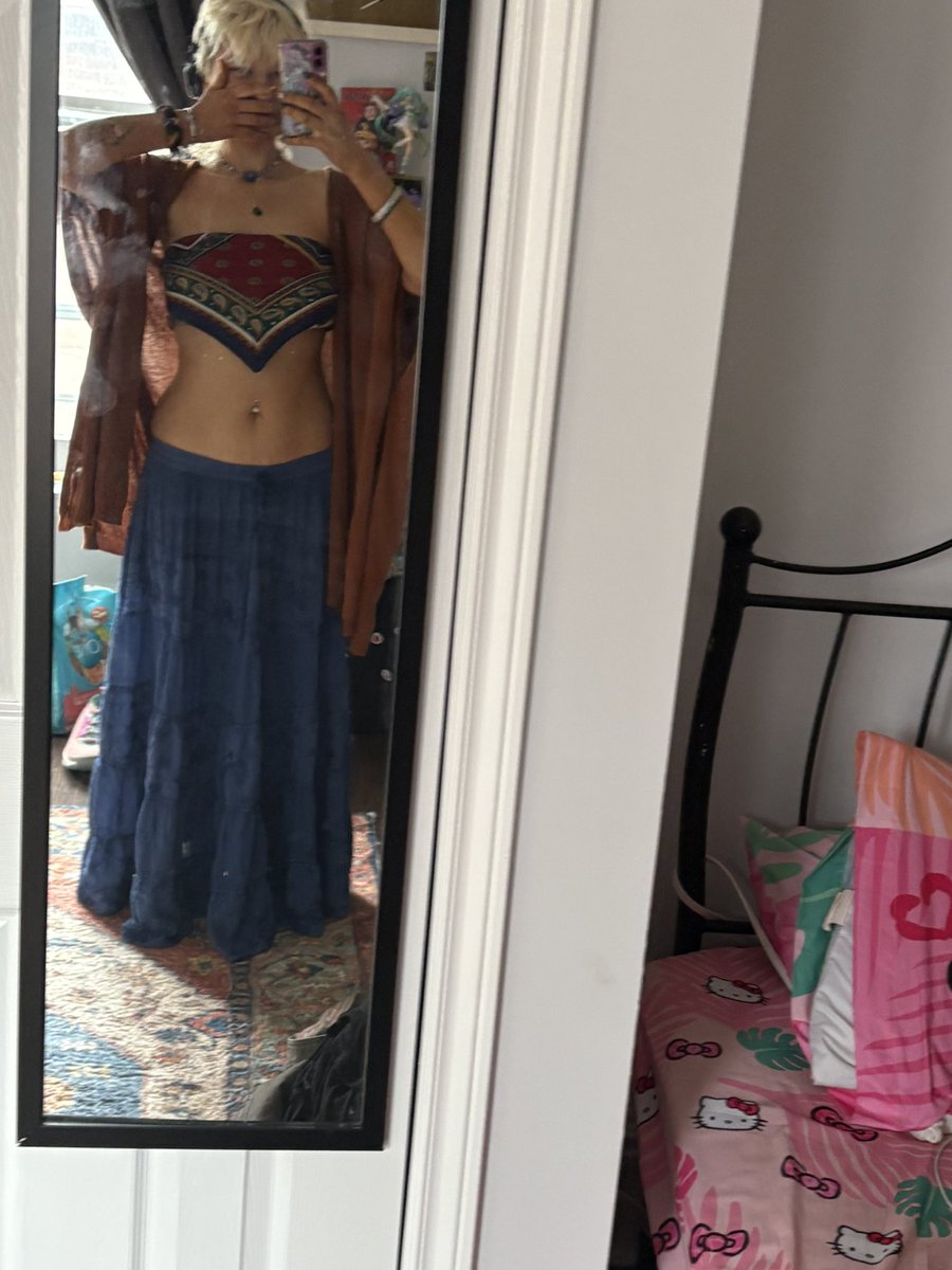 cy 🦴 IM BACKK BABY tweet media