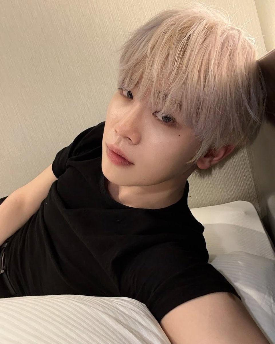 taerrrrtop's tweet photo. 선배미쳤나뵈.. https://t.co/JEUwW0dnWT